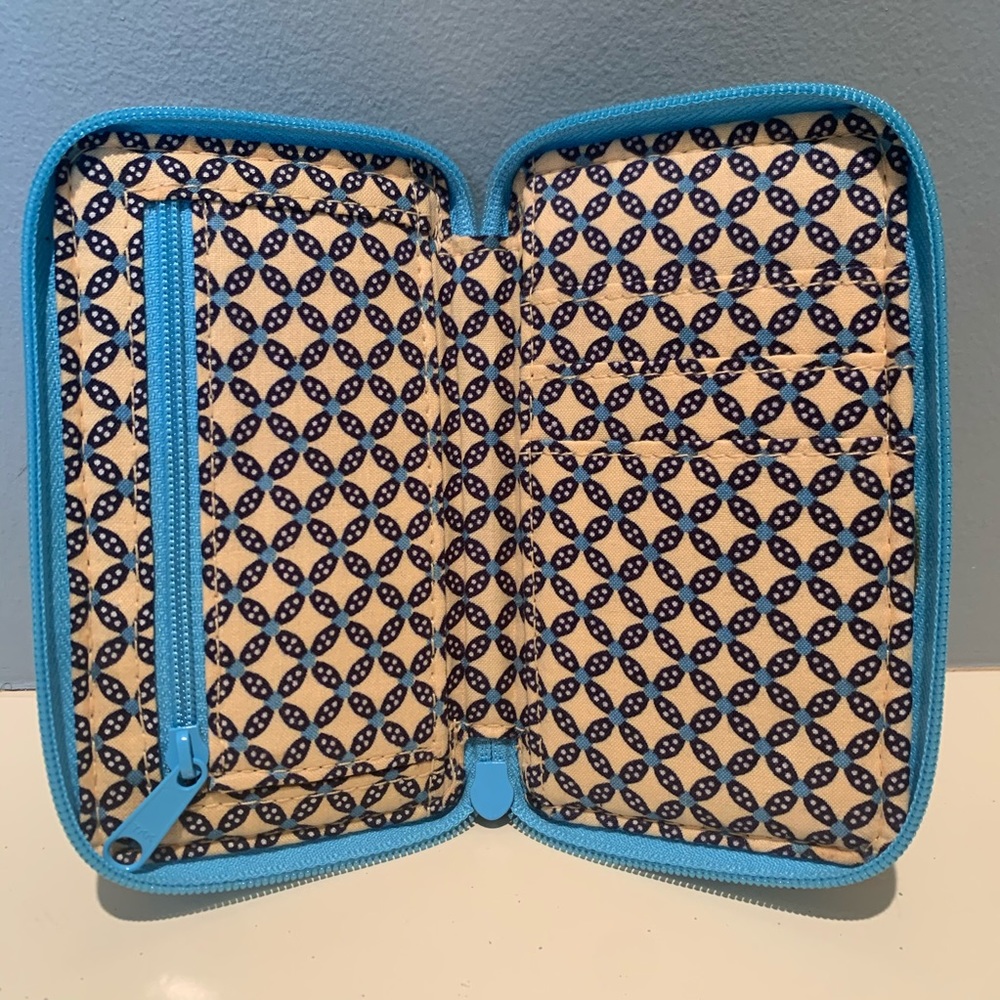 Vera Bradley Blue Fabric Wallet 5”L 3”W - Picture 3 of 5